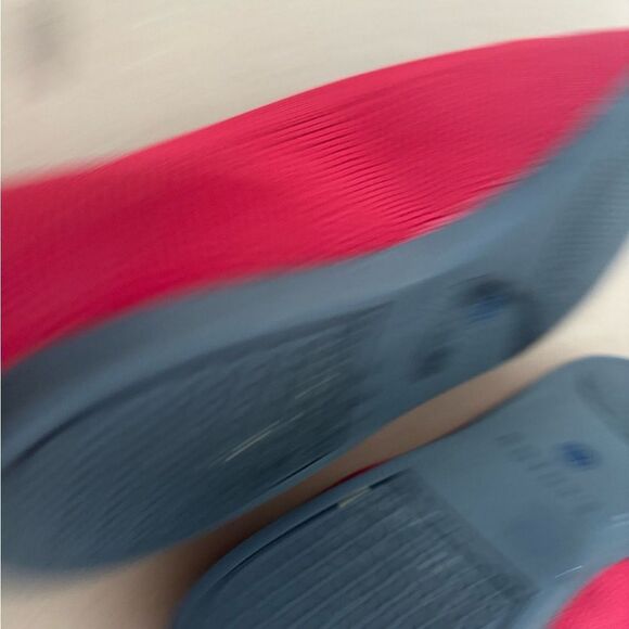 Rothy's Red Textile The Point Ballet Flats pointy toe loafers slip in shoes - Picture 7 of 8